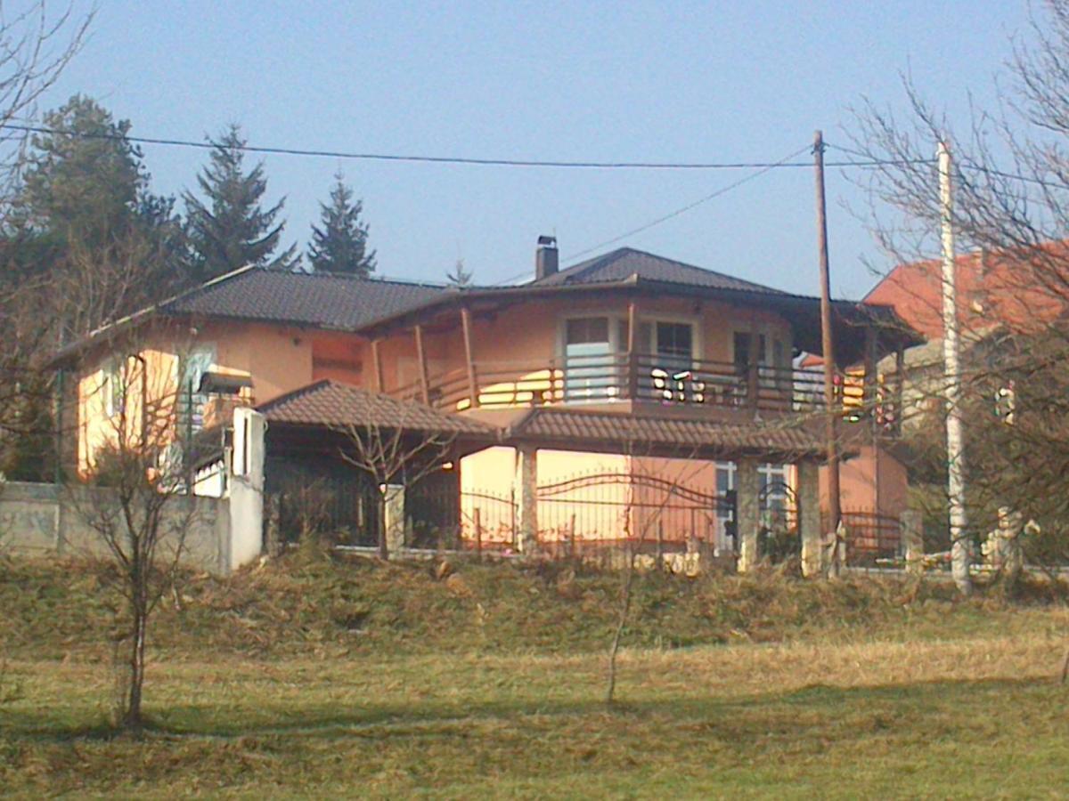 Sani Villa *